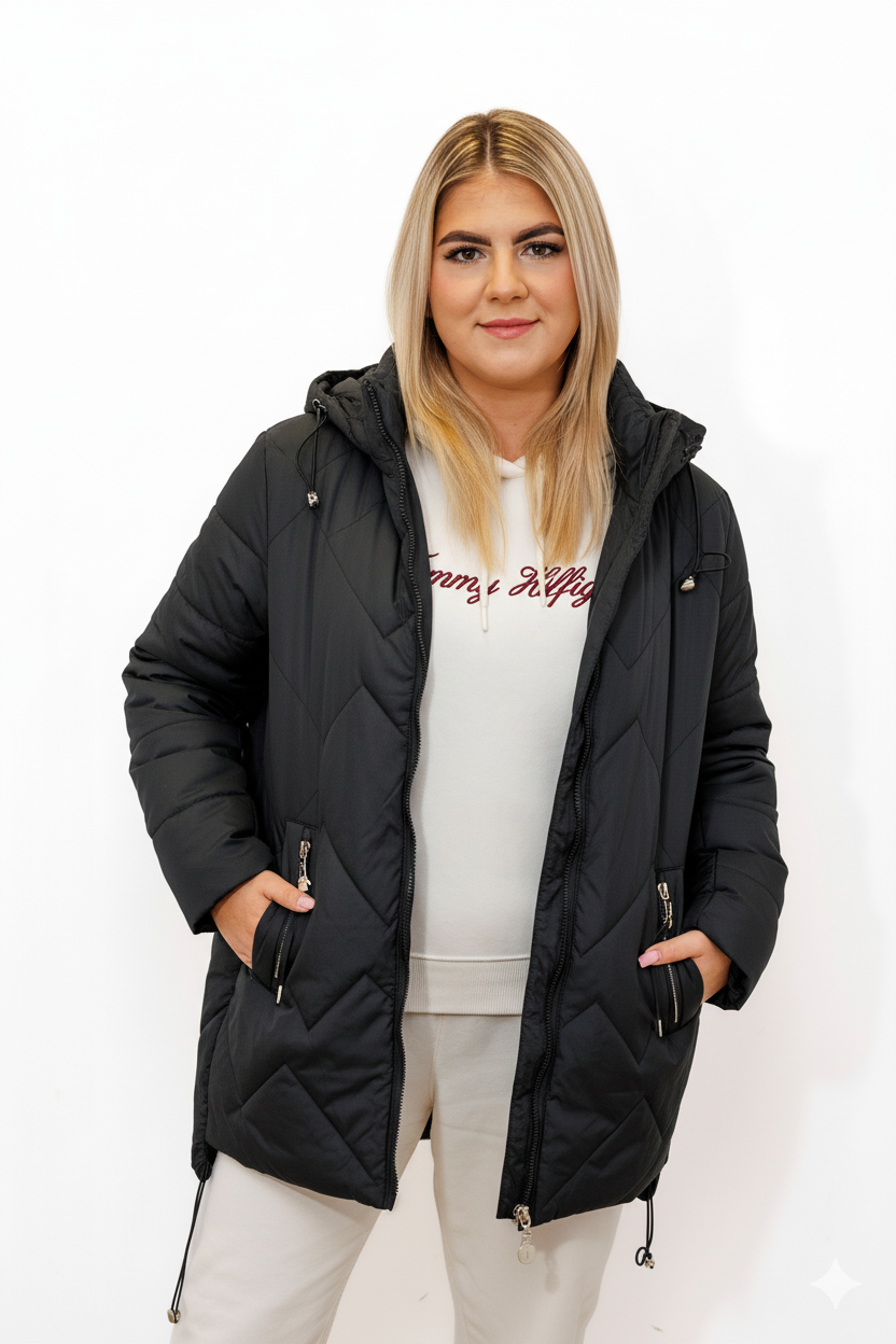 Idealna na Zimę Kurtka Plus Size – Ultralekka, Nieprzemakalna i Gwarantująca Ciepło.